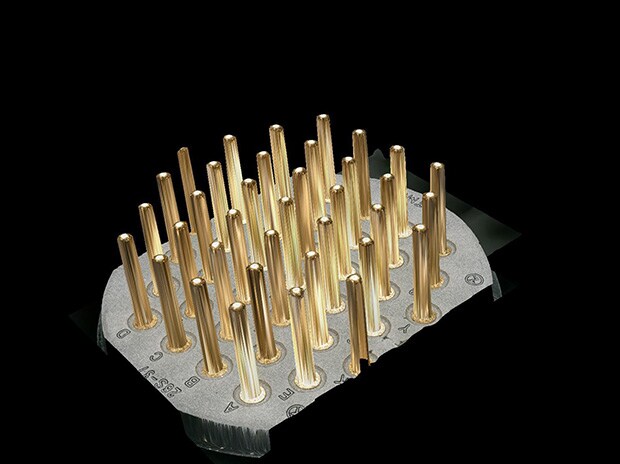 3D display of connector pins