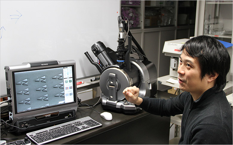 Image: A combination of a VHX microscope and VHX-D500 deep, multi-angle lenses...